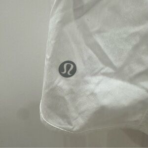 Lululemon White Athletic Shorts – Size 10